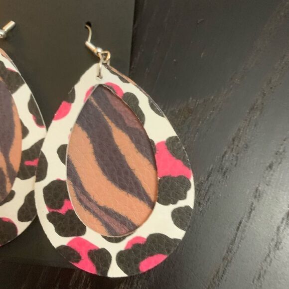 Handmade Earrings   - Picture 2 of 2